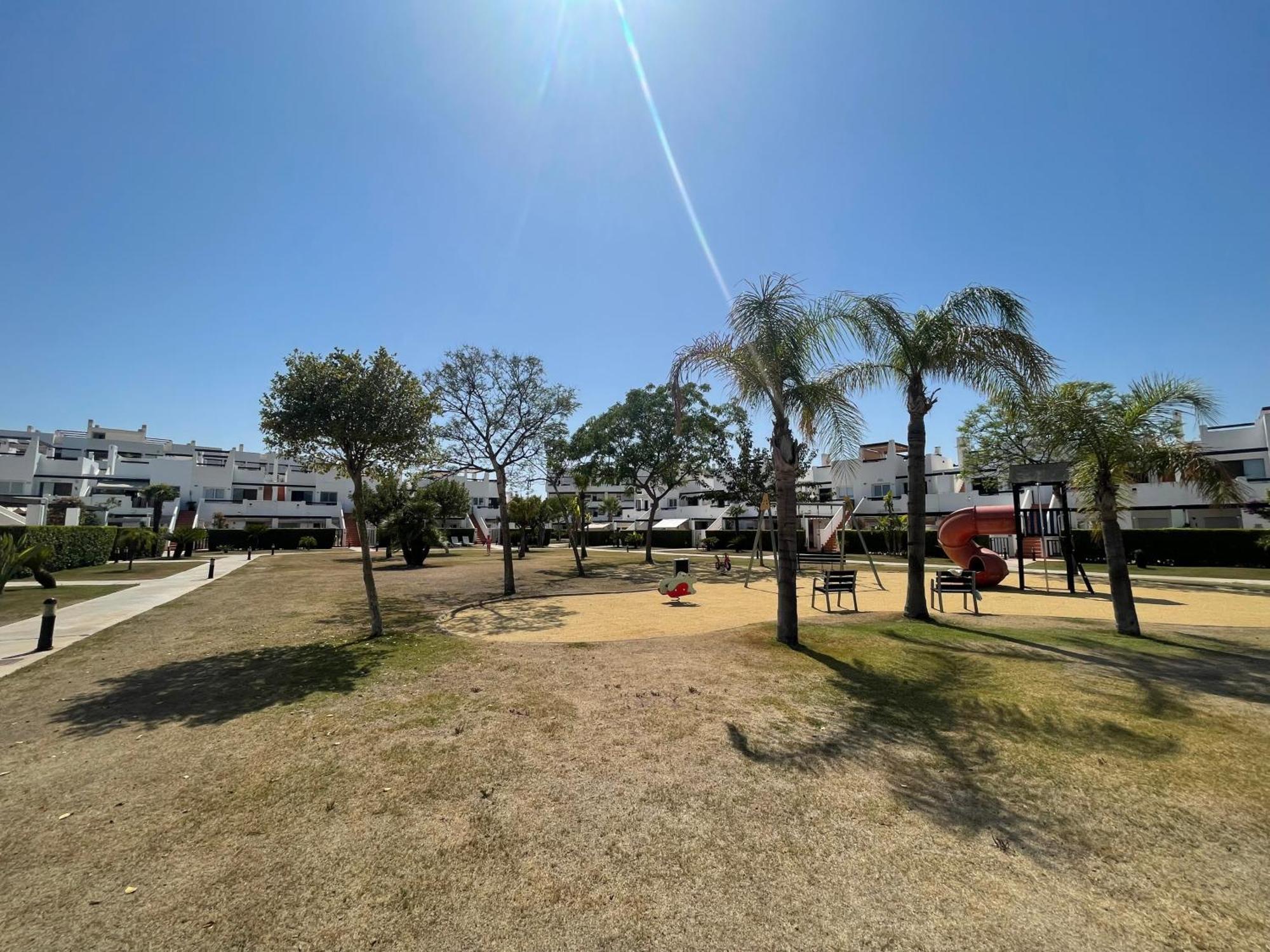 Condado De Alhama Apt-Pool-Park-Parking-Sleeps4 ألاما دي مرسية المظهر الخارجي الصورة
